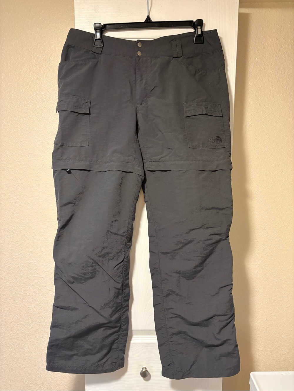 The North Face Women’s Cargo Zip-Off Hiking Pants - Charcoal Gray